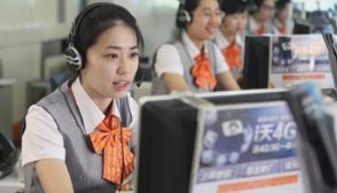 4006668800人工服务几点